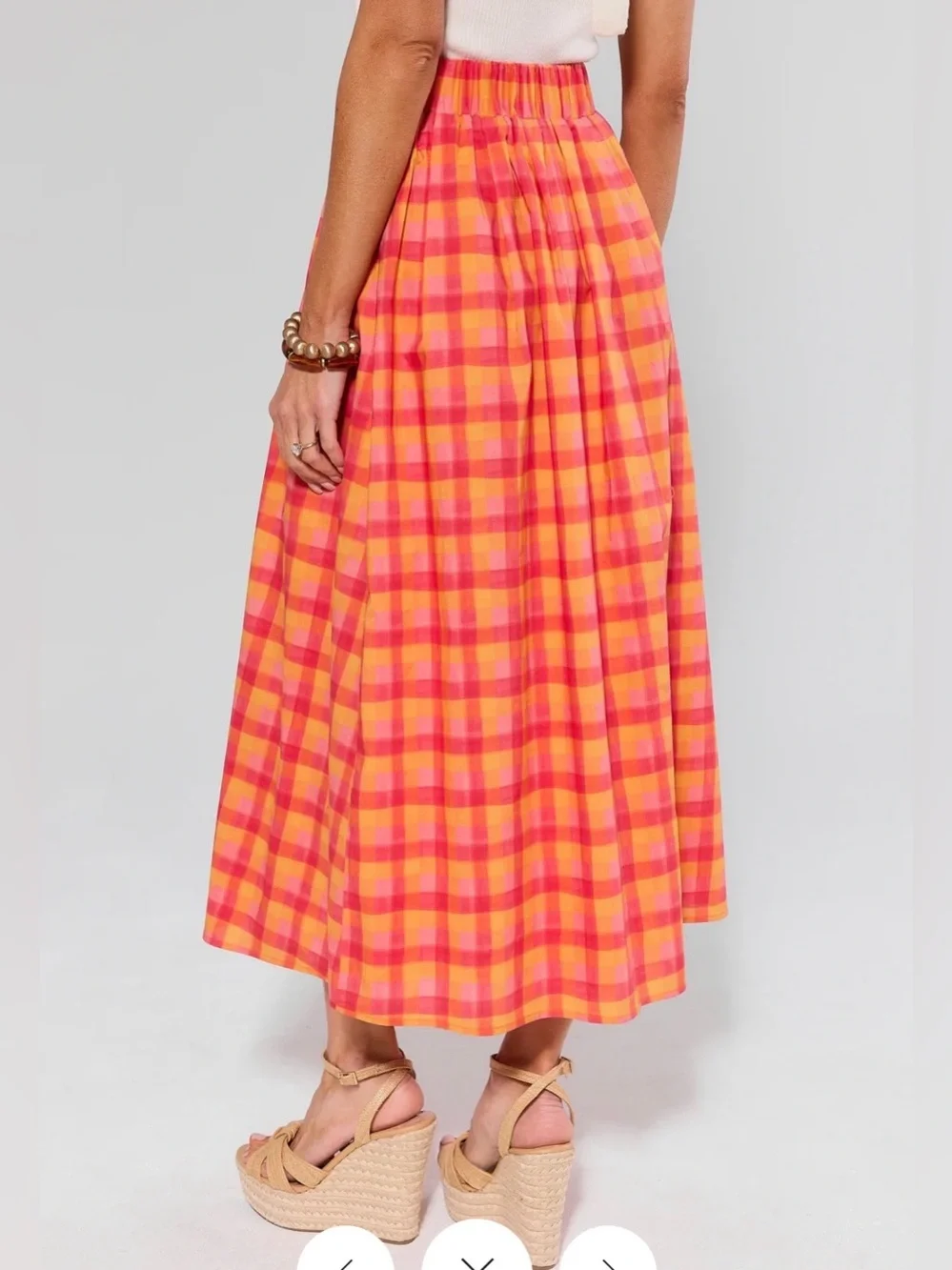 NWT Avara exclusive Estie High-Waist Plaid Maxi Skirt in Coral Pink Small